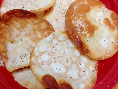 餃子の皮クレイジーソルトおつまみ